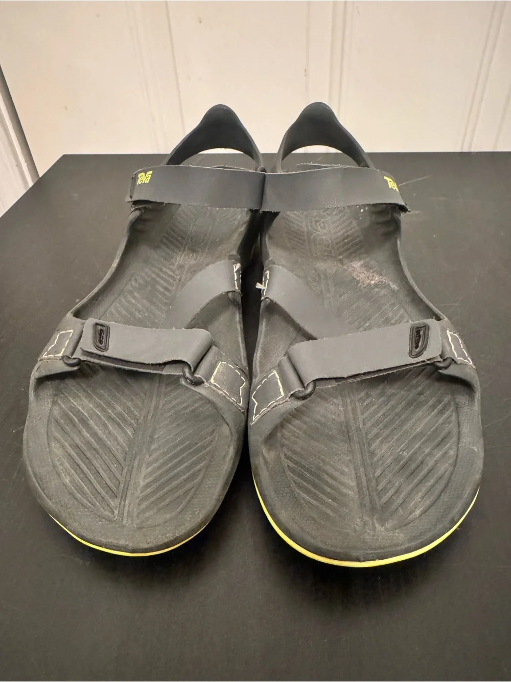 Teva men’s barracuda